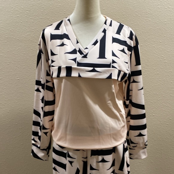 Great casual jogger set, NWOT. - Picture 3 of 6